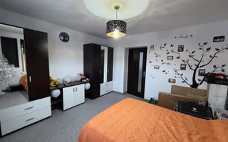 Casă spațioasă P+1 - 5 camere - teren 10 ari - Poză 21