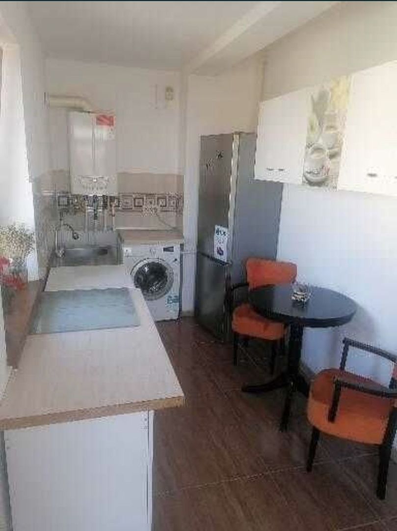 Vand apartament cu 2 camere, zona compozitori - Poză 7