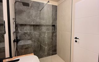 Apartament ultramodern / etaj intermediar / Zona Eroilor - Poză 19
