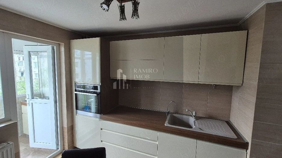 Apartament 3 camere | Rahova | Sebastian | Decomandat | Renovat | - Poză 2