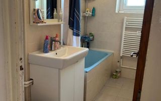 Apartament cu 3 camere la 4 minute de Metrou Inacului - Poză 8