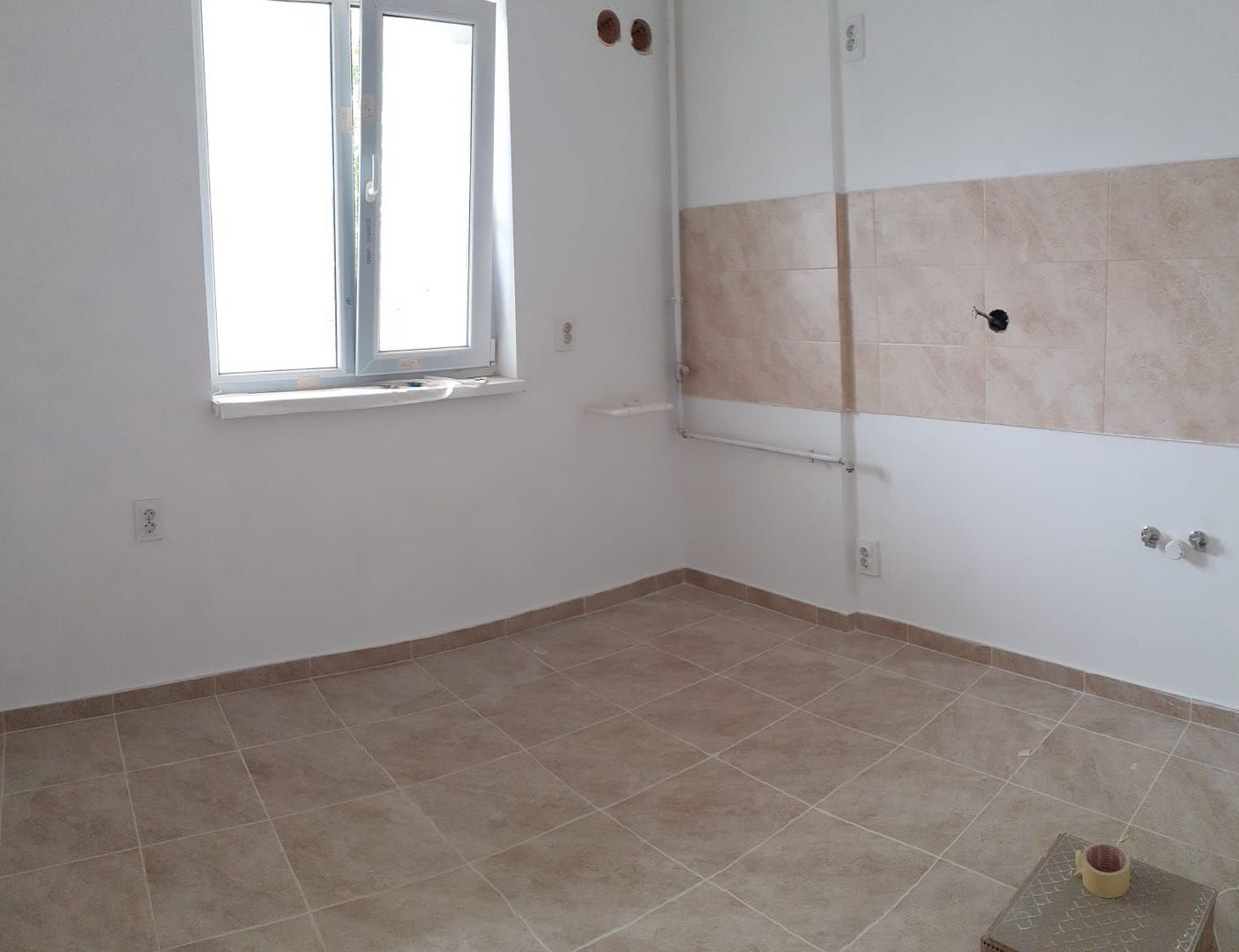 Splaiul Unirii- Sos. Leordeni -zona vile- gars gradina 30mp- centrala - Poză 3