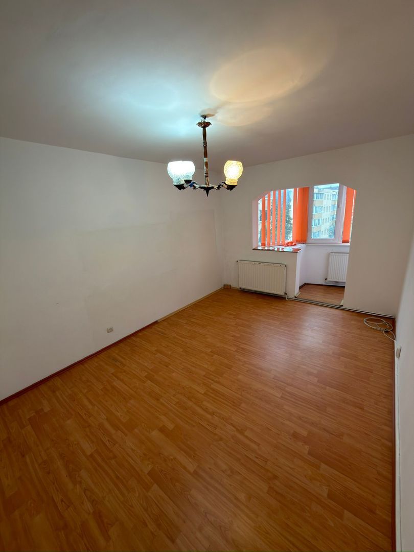 Apartament 3 camere , Paraului, zona Astra. - Poză 2