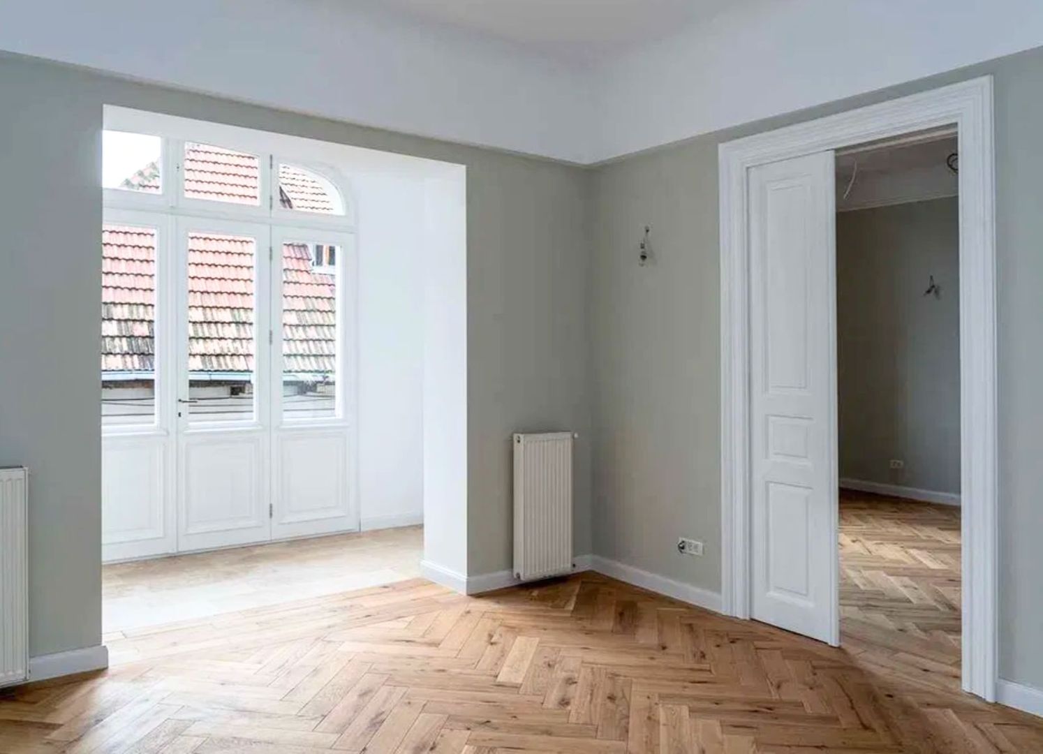 Apartament 5 camere în vilă complet renovat pretabil spațiu birouri - Poză 4