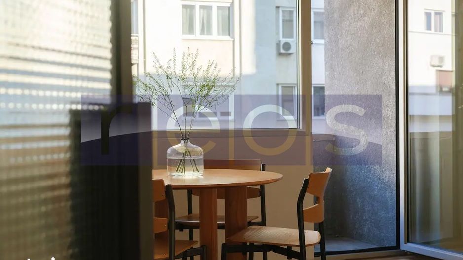VANZARE APARTAMENT 2 CAMERE CALEA VICTORIEI VEDERE PANORAMICA  56MP - Poză 5