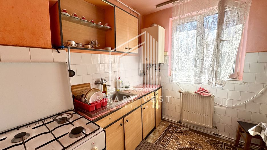 Vand Apartament 2 camere carpati 1 - Poză 7