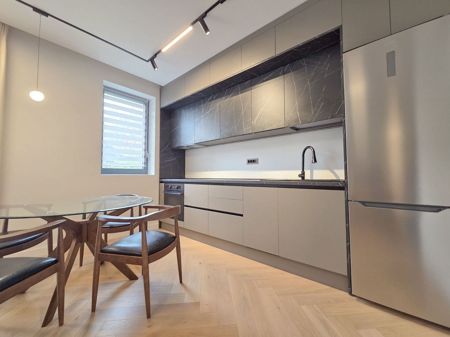 Premium 2-Room Apartment for Rent | Iancu Nicolae I Pool | Parking - Poză 5