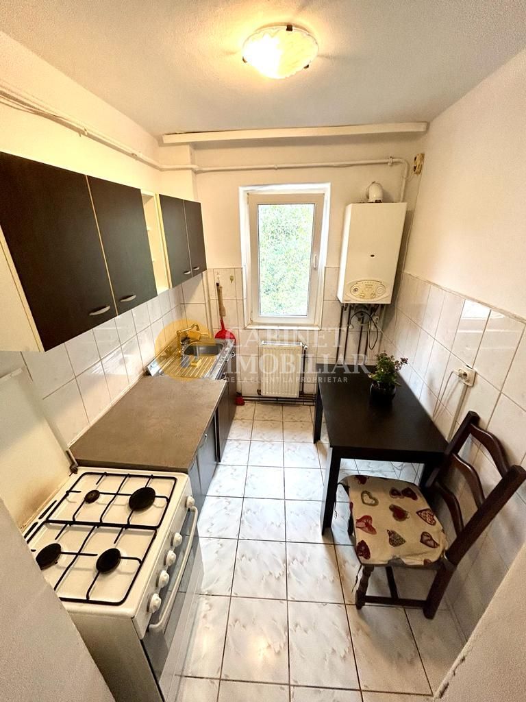 Etaj intermediar, 2 camere, 48 mp zona Mircea cel Batran - Poză 4