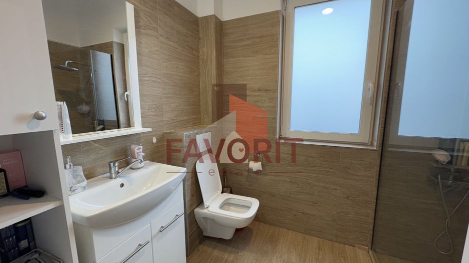 Etaj intermediar. Mobilat si utilat. Loc de parcare - Poză 8