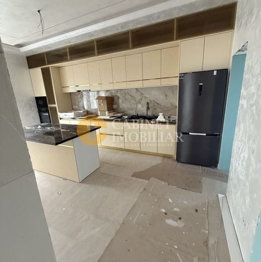 Casa PREMIUM - 5 camere - 3 bai - 750mp teren - La asfalt - Poză 5