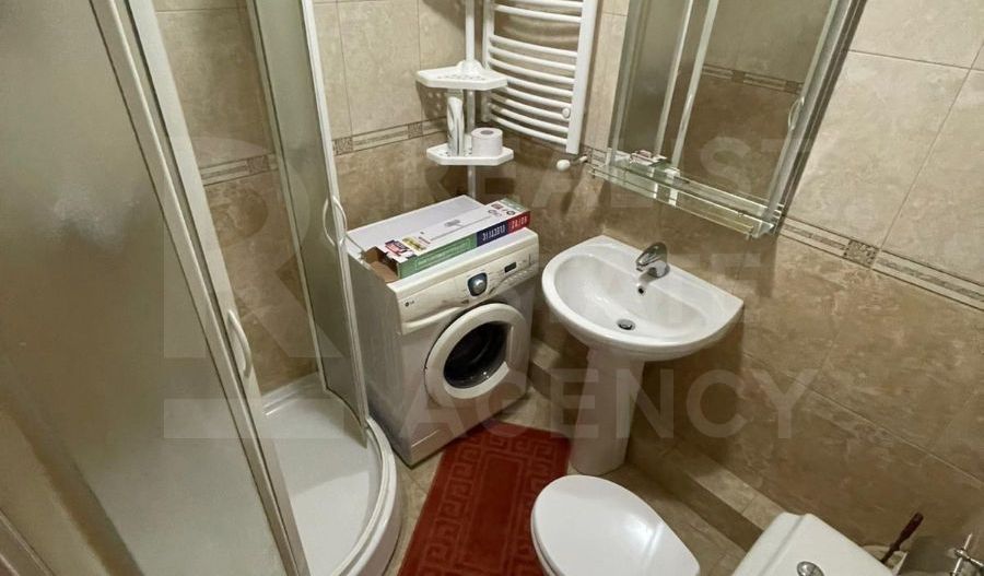 Chirie, apartament, 4 camere str. 31 August 1989, Centru - Poză 4