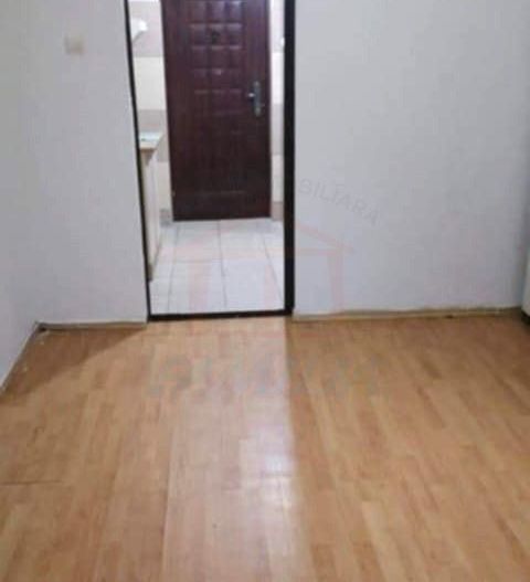 Garsoniera etaj 4, zona Micro 14, Liceul 9 - Poză 5