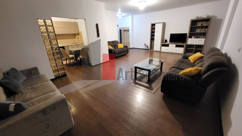 Apartament cu 3 camere de vanzare in zona Straulesti - Poză 15