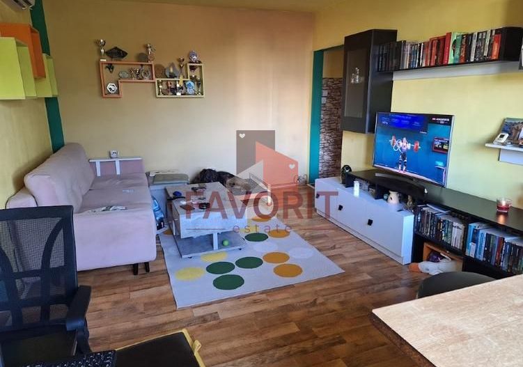4 camere | etaj intermediar | centrala proprie | zona excelenta | - Poză 6