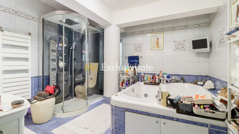 Resedinta premium| Teren de tenis | Piscină încălzită | Infrastructură completă! - Poză 28