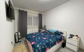 Apartament de vanzare 3 camere 2 bai gradina 74mp si parcare Selimbar - Poză 4