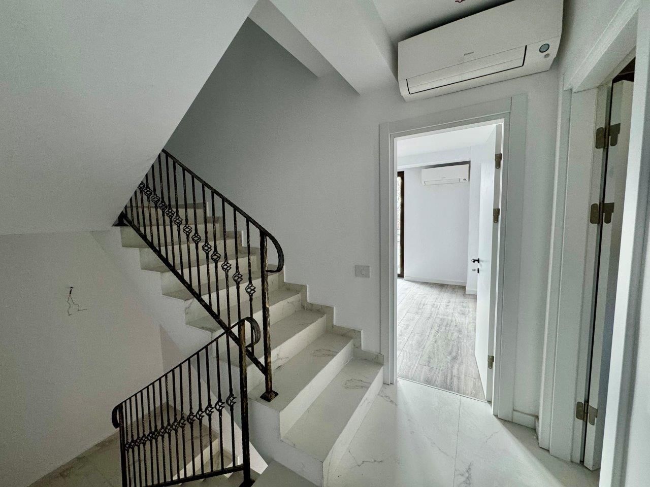 Vila duplex - Pipera - Poză 2