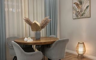 Casă cu 4 camere, în curte, finisaje high-quality - Poză 14