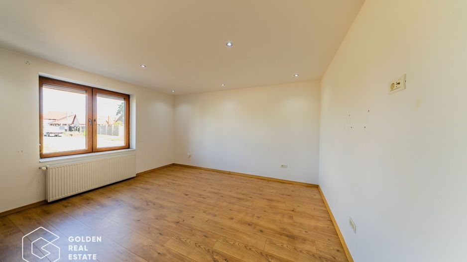 Casa cocheta cu 3 camere, în Bujac, comision 0% - Poză 14