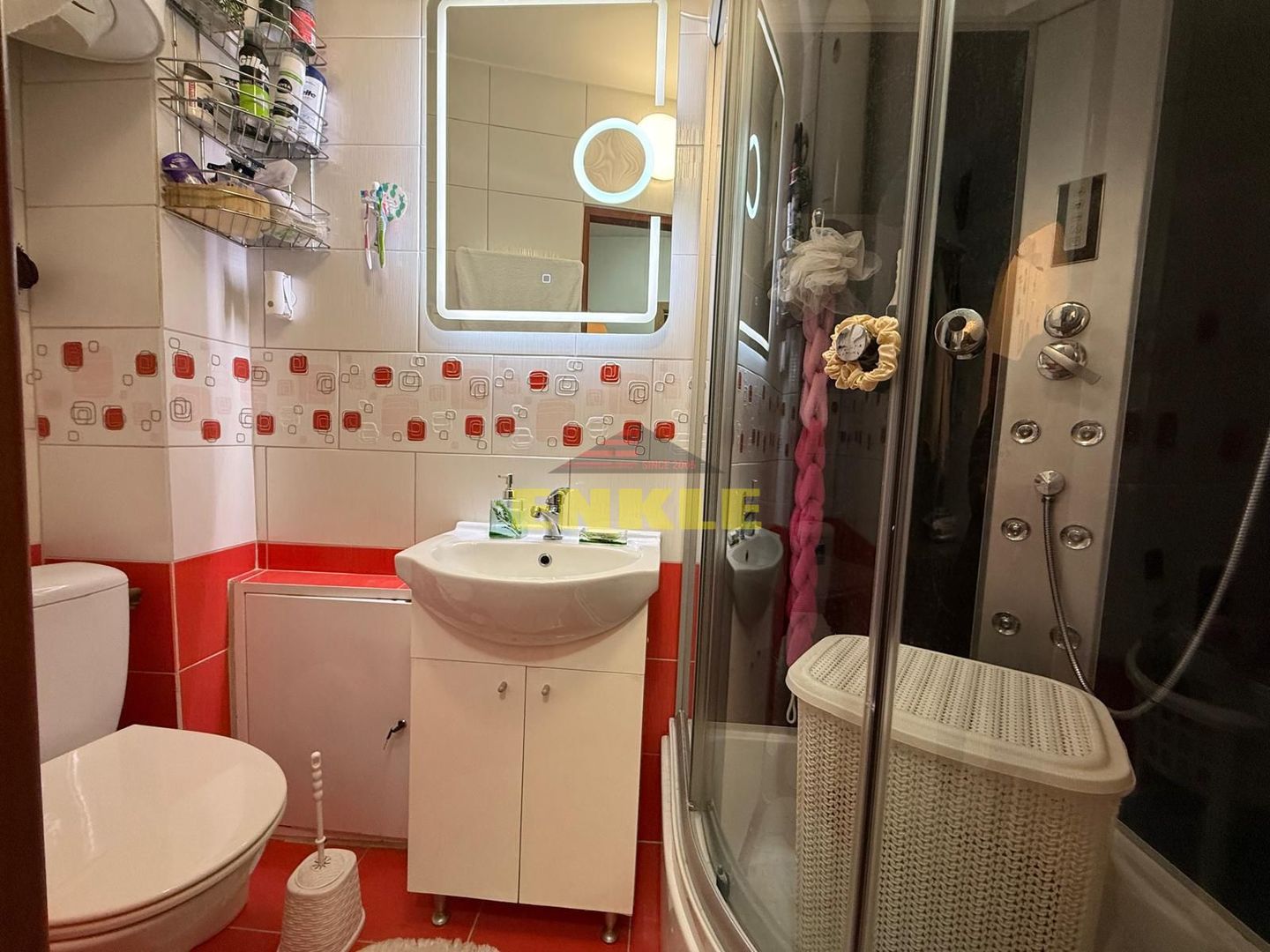 Vânzare garsonieră compartimentată în două camere - Poză 6