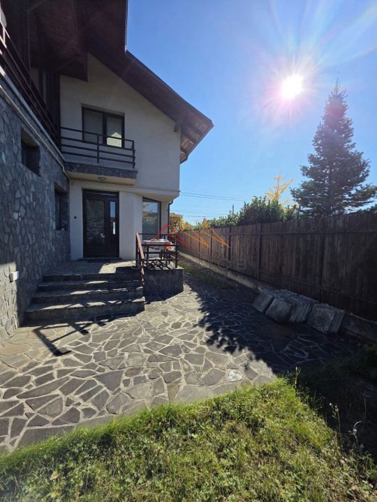 Apartament la casa, 2 camere, parcare, zona Muscel - Poză 2