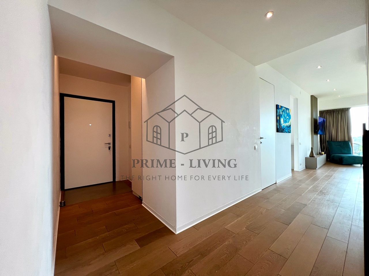 APARTAMENT DEOSEBIT CU 4 CAMERE LA INCHIRIERE IN COMPLEX REZIDENTIAL - Poză 14