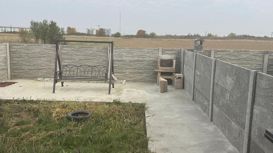 Comision 0% Casă înșiruită modernă, 91 mp utili, 2 dormitoare, 2 băi, curte - Poză 16