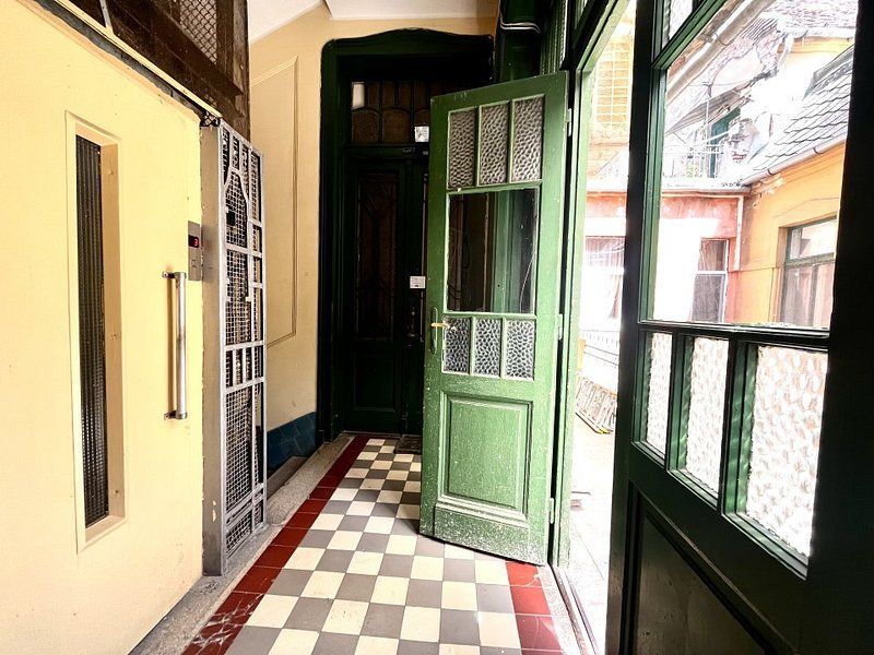 Tur virtual-2 camere, elegant arhitectural,  vedere in Piața Victoriei - Poză 23