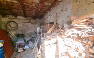 CASĂ DE VÂNZARE SIBIU TURNIȘOR, CURTE MARE, GARAJ, ACCES AUTO - Poză 24