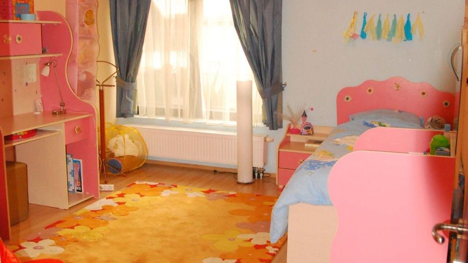 Vand casa 330 mp utili in zona planetelor Giroc, D+P+ E + pod - Poză 24