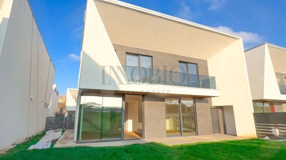 Vila 5 Camere | Rooftop Pool | Smart Home | - Poză 2