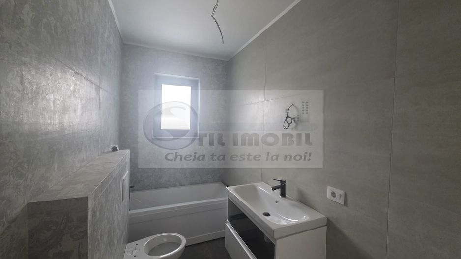 Apartament 4 camere dispus pe 2 niveluri - Poză 8