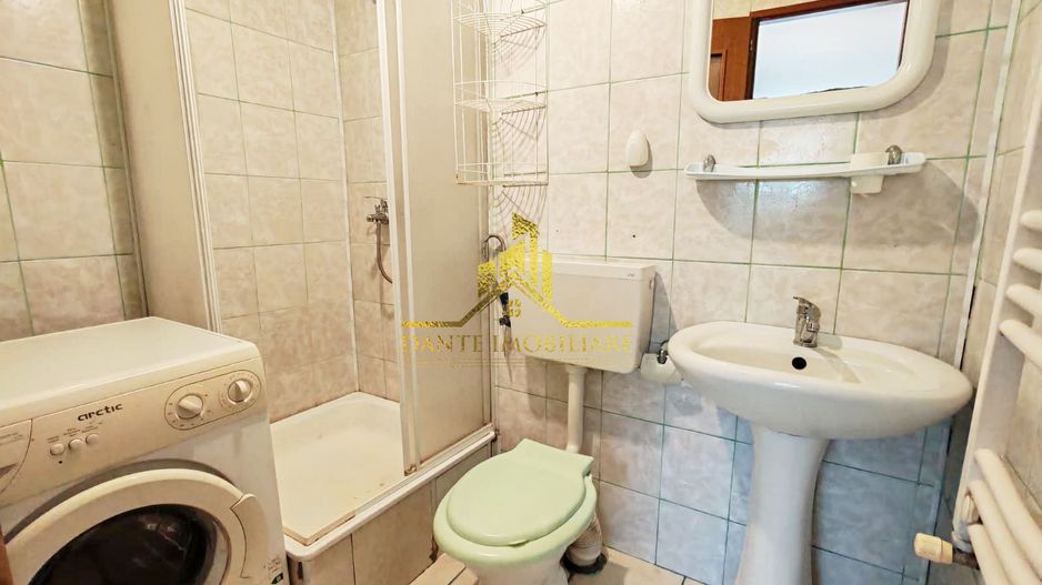 Garsoniera, decomandat, mobilat modern, spatios, Gruia, zona Garii - Poză 5
