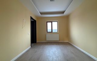 Casă spațioasă de închiriat în Clinceni, 120 mp + curte 535 mp - Poză 9