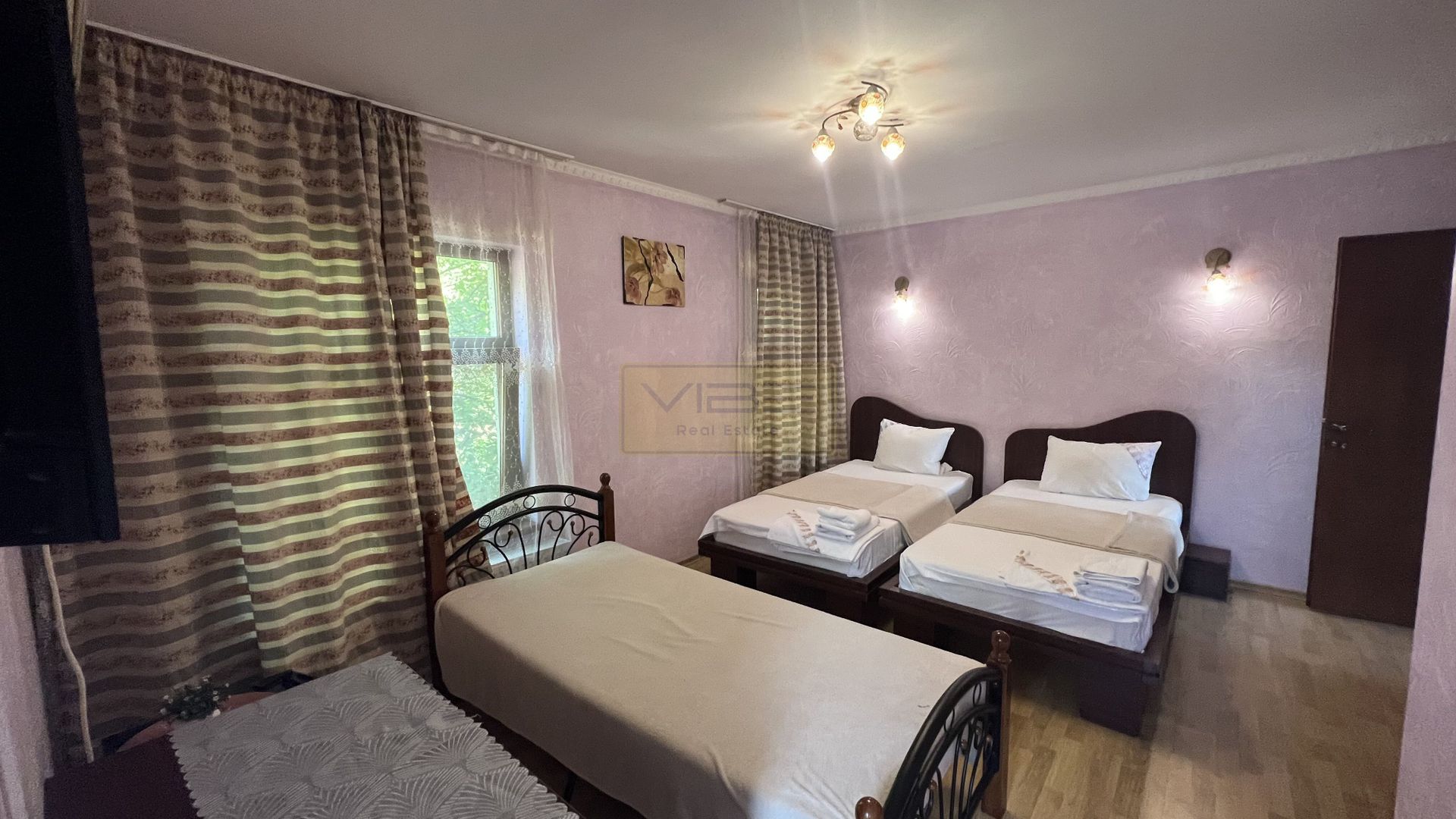 SE VINDE AFACERE LA CHEIE! Pensiunea Vila Verde, zona Garii - Poză 16