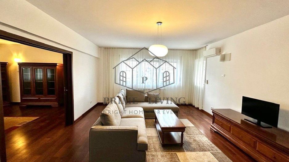 APARTAMENT ULTRACENTRAL CU 4 CAMERE LA INCHIRIERE - Poză 1