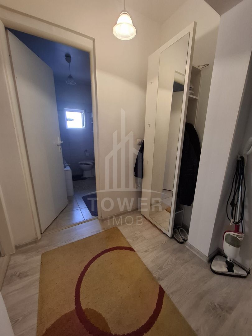 Apartament 4 camere -etaj 1, zona V. Aron - Poză 11