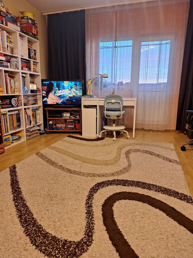 APARTAMENT LUMINOS ZONA 13 SEPTEMBRIE - Poză 2