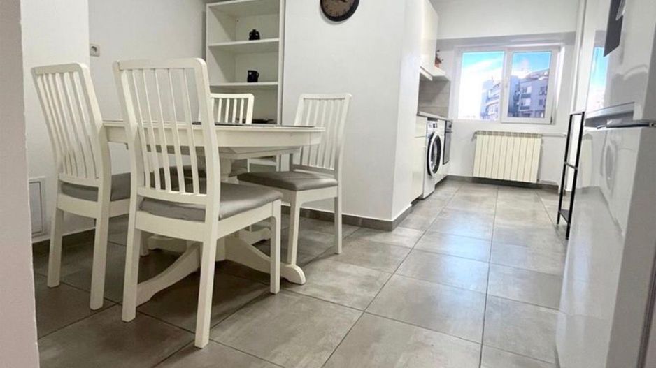 AP. 4 CAMERE UNIRII, SUPRAFATA 130 MP.,MOBILAT/UTILAT MODERN, AC - Poză 11