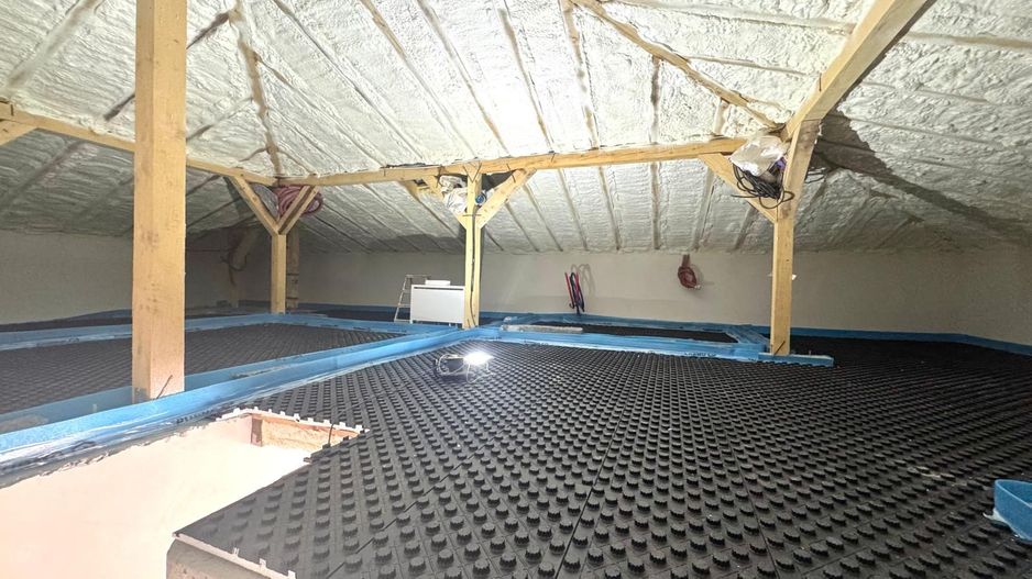 Duplex pe parter - 3 camere - teren generos -  Sacalaz - Poză 8