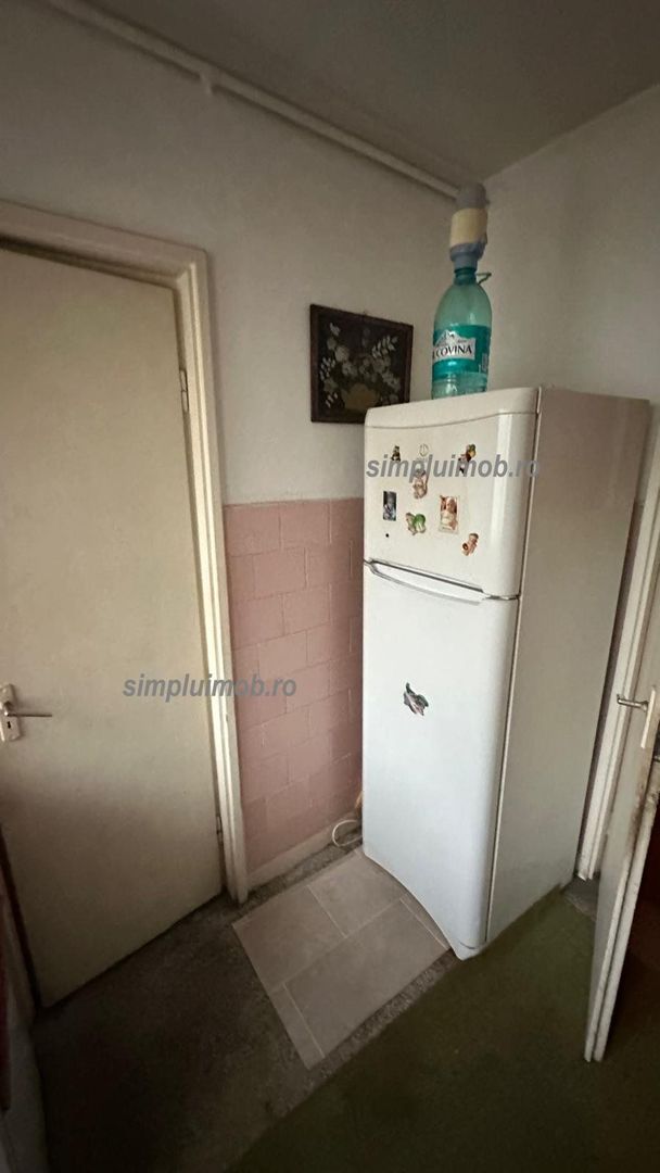 Apartament 3 camere la parter Bd Constructorilor ideal investitie - Poză 10