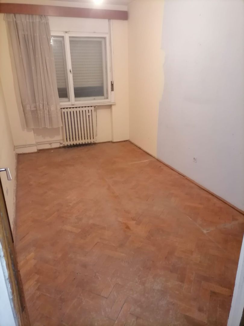 BRASADAS vinde apt. CENTRAL 4 cam. 85mp la etajul 4/4. - Poză 3