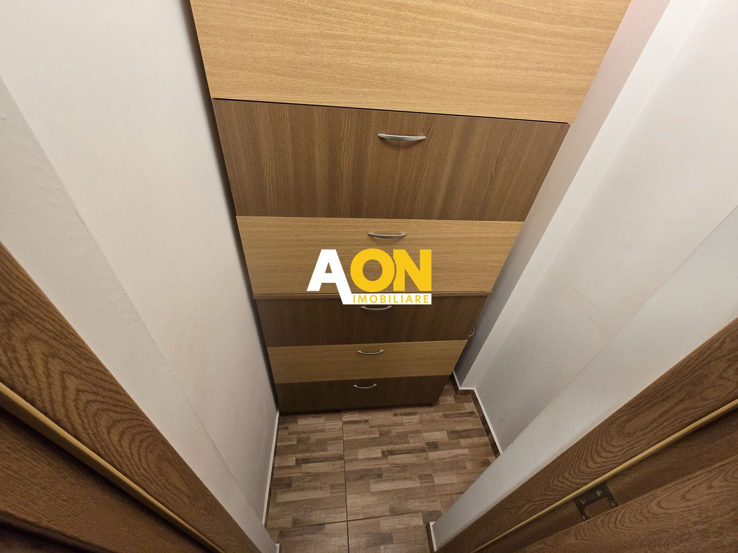 Apartament cu 1 Cameră, Bloc Nou, Etaj 1, Zona Spitalului Județean - Poză 9