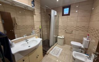 CASĂ PREMIUM DE VÂNZARE ÎN URIȘOR – SPAȚIU GENEROS, CONFORT ȘI ELEGANȚĂ! - Poză 9