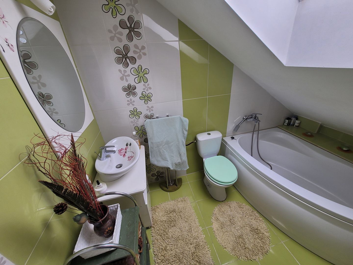 🏡Apartament pe 2 nivele, mobilat si utilat, ocupabil imediat. Lift.✨ - Poză 17
