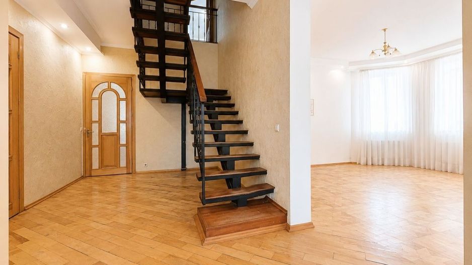 Cojușna - Casă 6 Dormitoare + Living | 259 m² | teren 10,81 ari | Spațiu generos pentru familie | 280.000 € - Poză 16