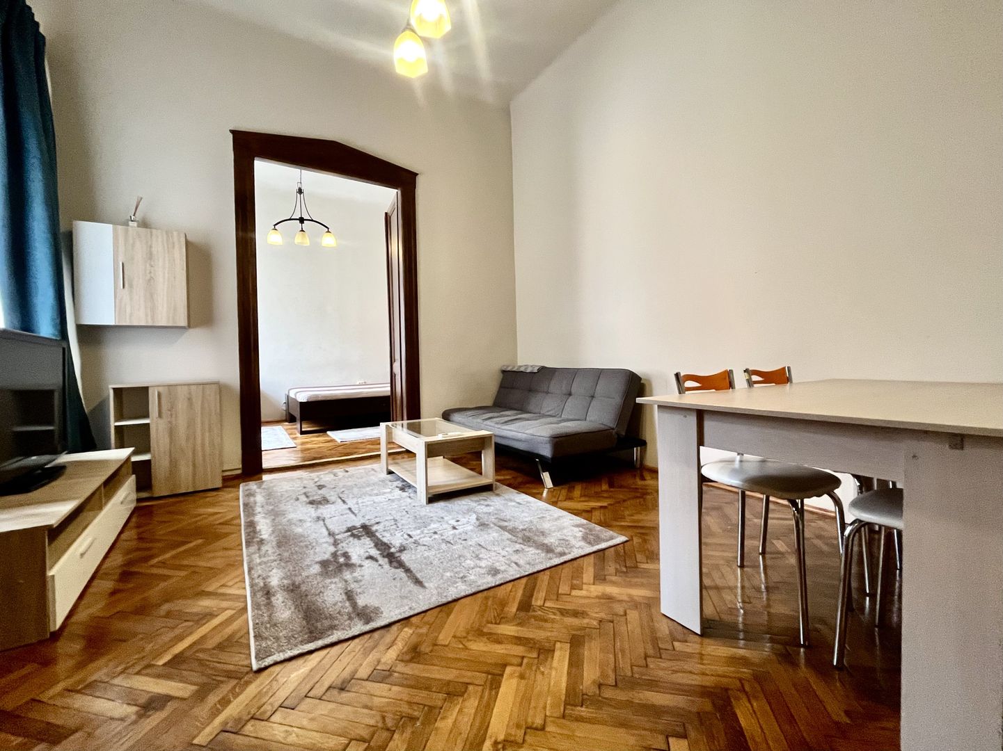 Apartament cu aer nobiliar,  clădire istorică,  zona Unirii - Medicina - Poză 7