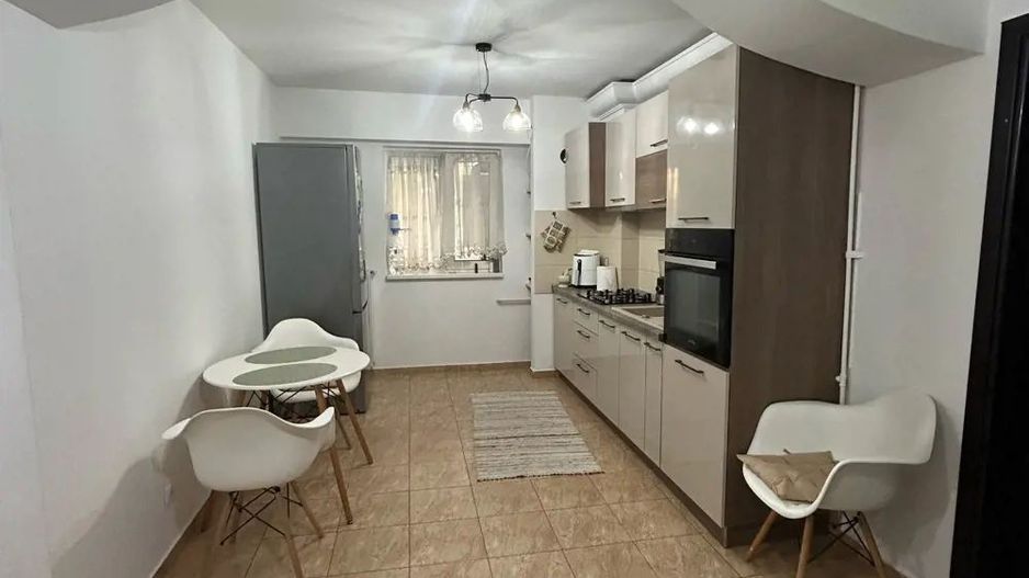 Apartament 2 Camere de Inchirat Calea 13 Septembrie, Sebastian, Prosper Mall - Poză 3