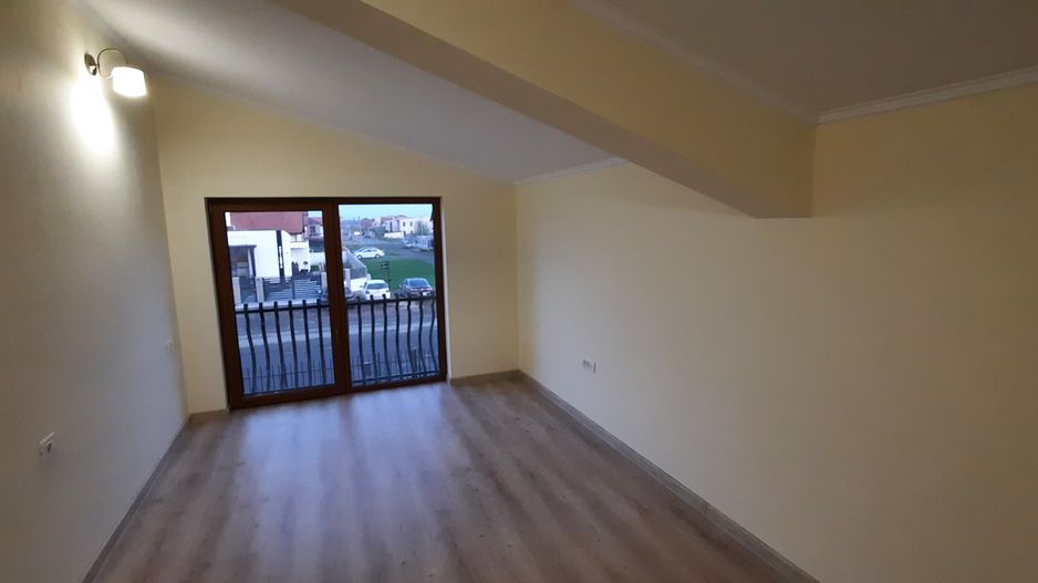 Duplex de vanzare - frumos si calitativ - Poză 8