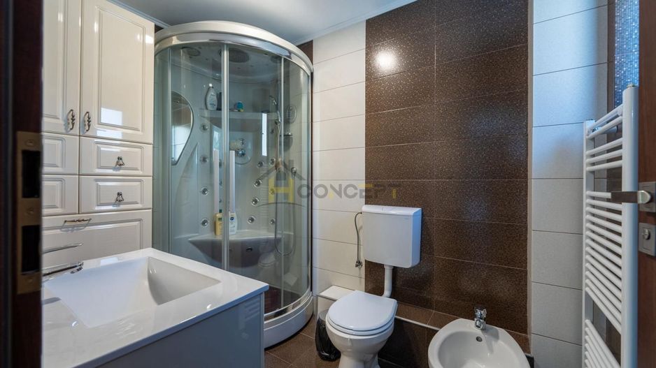 Vila Duplex cu 5 camere langa metrou Dimitrie Leonida - Poză 6
